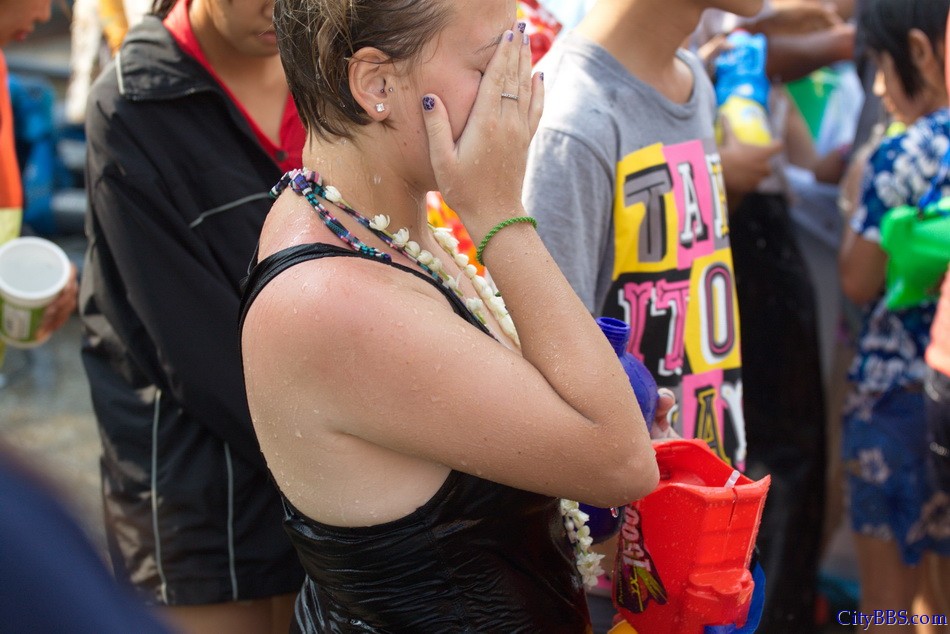 Chiangmai_Songkran_417.jpg
