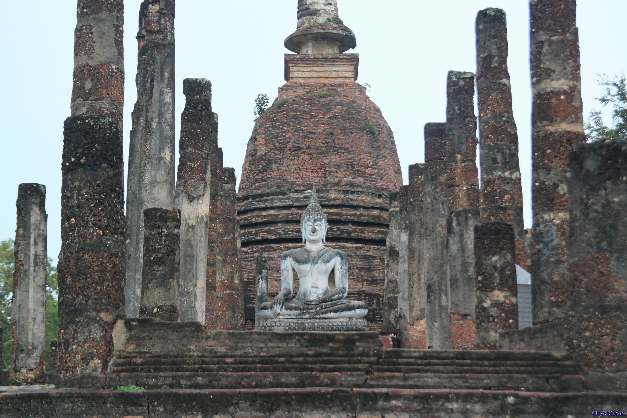 sukhothai historical park 素可泰历史文化公园