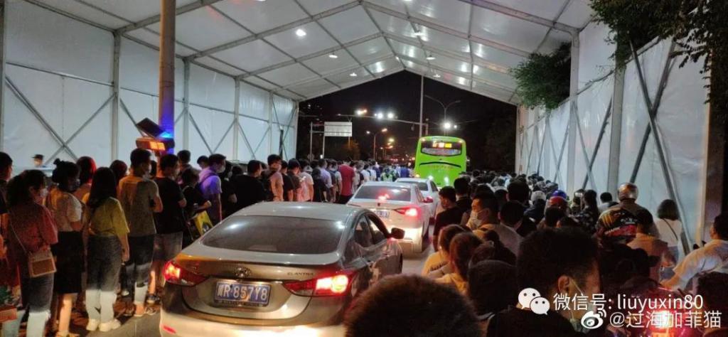 疫情中的燕郊，30万人像蝼蚁一样爬向北京