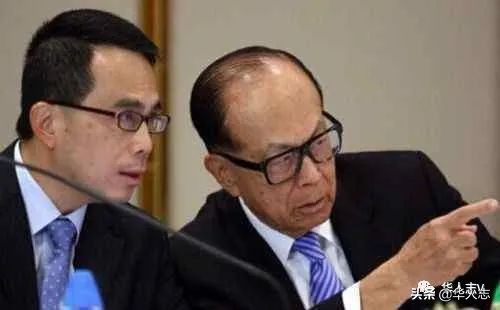 李嘉诚和李泽钜