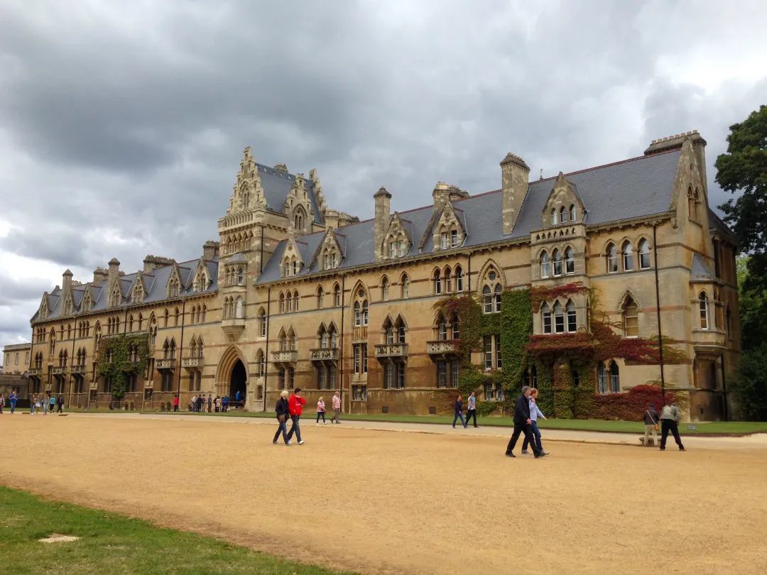 当留学成为一笔划算的买卖