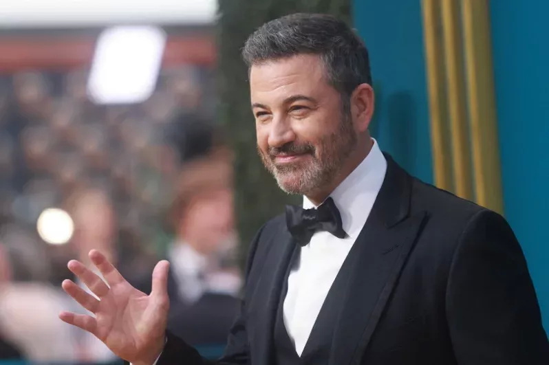美国知名脱口秀主持人金摩（Jimmy Kimmel）