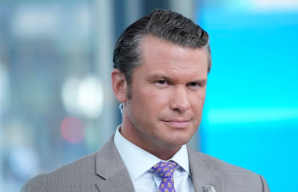 美国当选总统特朗普表示，将提名皮特·海格塞斯（Pete Hegseth）为美国国防部长 ...